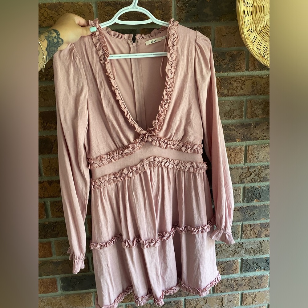 Pink ruffle dress Small